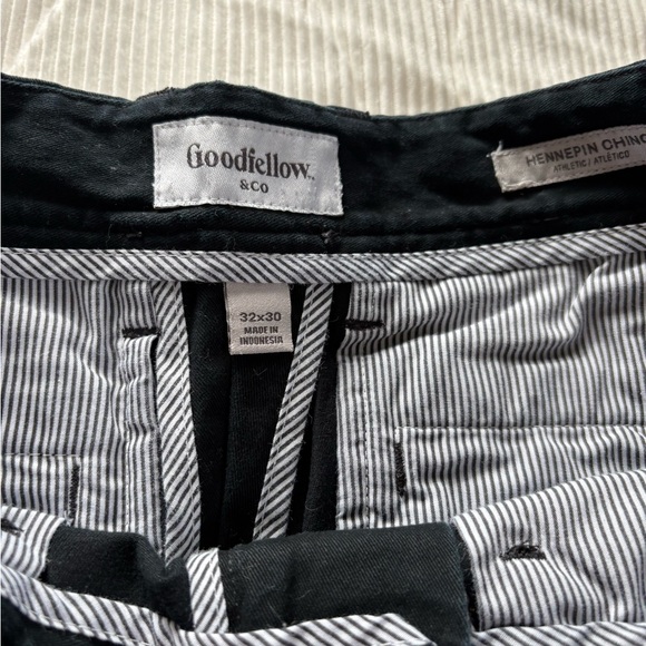 3 Pair Bundle Goodfellow Hennepin Athletic Fit Chinos 32x30 (Black, Blue, Khaki) - Picture 4 of 10